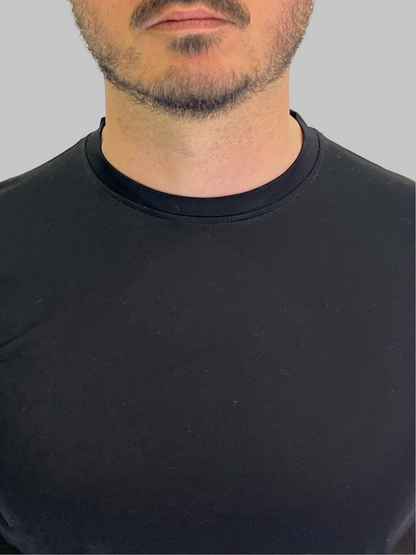 T-SHIRT IN FILO DI SCOZIA NERA
