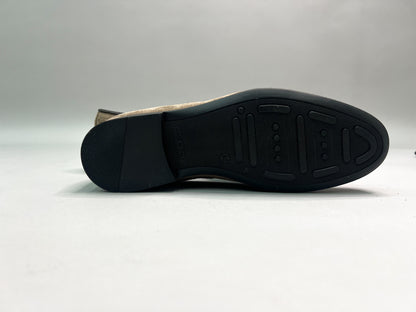 MOCASSINO CON NAPPINE IN CAMOSCIO TAUPE